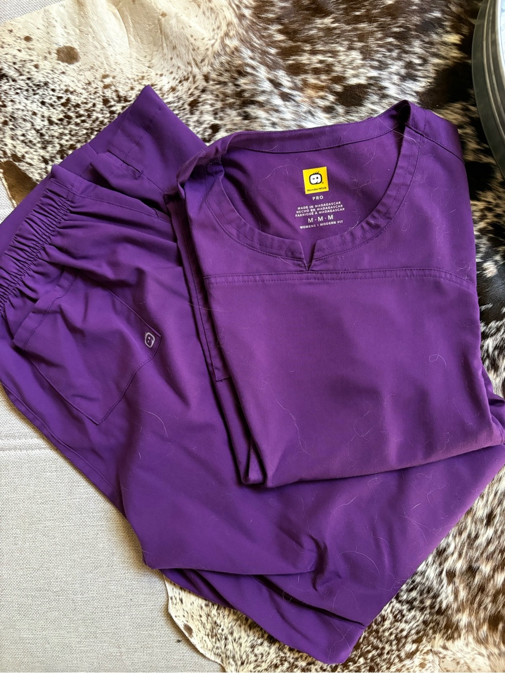 WONDERWINK scrubs